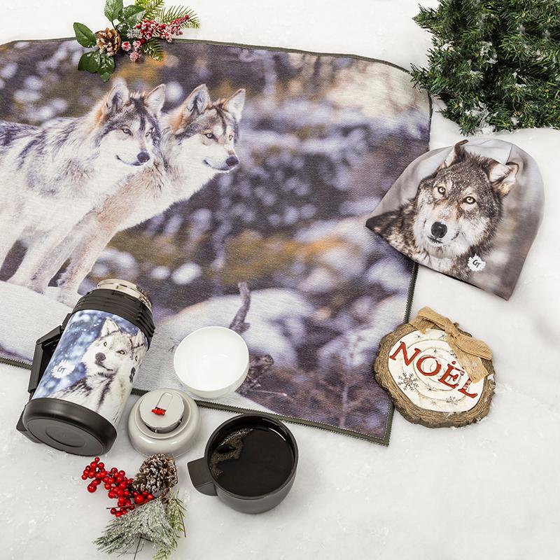 Christmas gift idea, For the wolf's lover! 1 liter