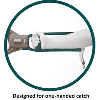 Designed for one-handed-catch