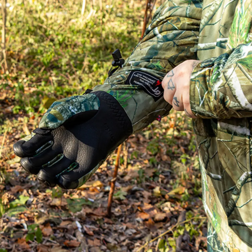 Gloves in deer leather camo- G0909 - Green Trail